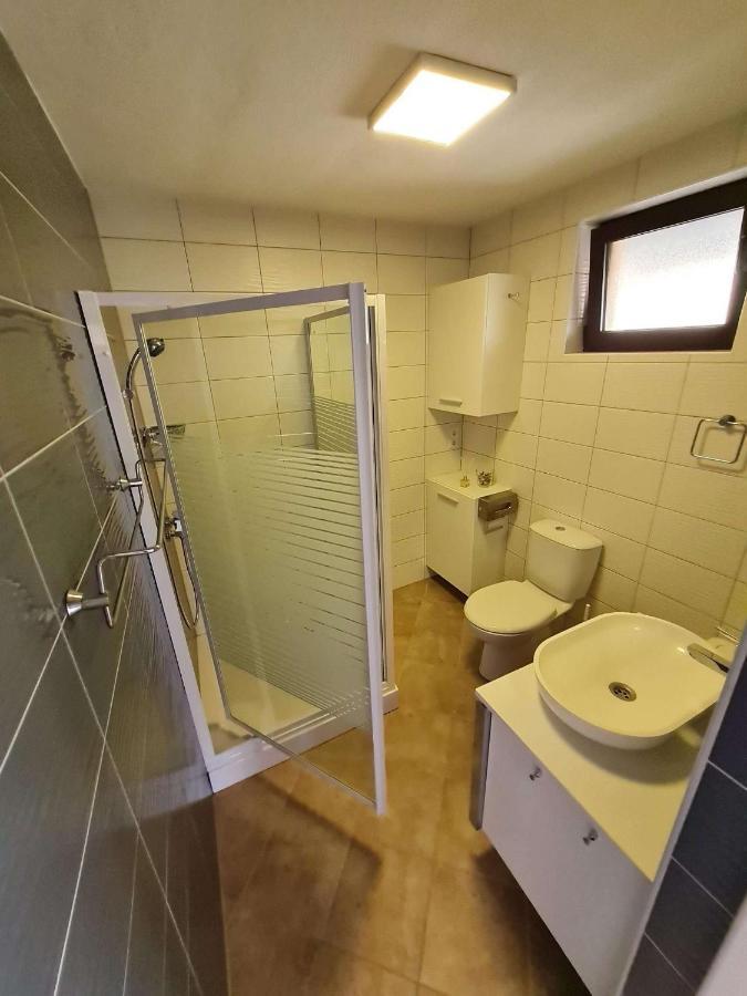 Apartment Lovre I